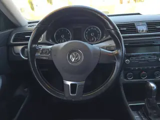 2014 Volkswagen Passat