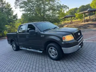 2006 Ford F-150 XLT
