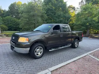 2006 Ford F-150 XLT