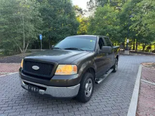 2006 Ford F-150 XLT