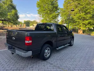 2006 Ford F-150 XLT