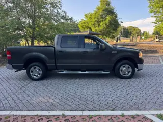 2006 Ford F-150 XLT