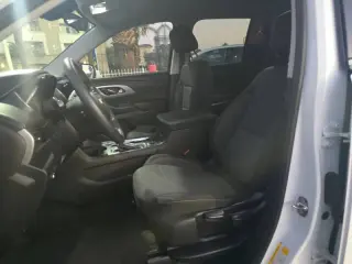 2018 Chevrolet Traverse LS