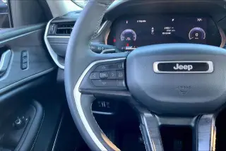 Jeep Grand Cherokee L 2023 4x2 Limited 4dr SUV