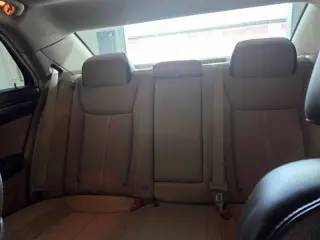 2013 Chrysler 300 C Luxury Series