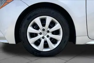 Toyota Corolla 2024 LE 4dr Sedan