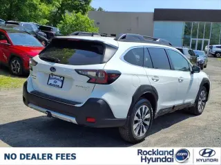 Subaru Outback 2022 AWD Limited 4dr Crossover