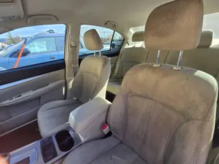 2012 Subaru Legacy 2.5i Premium