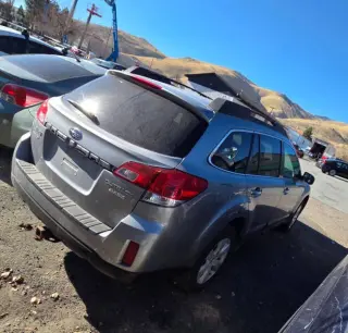 2010 Subaru Outback 2.5i Premium