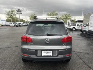 Volkswagen Tiguan Limited 2018 AWD 2.0T 4Motion 4dr SUV