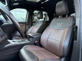 Ford Explorer 2022 AWD King Ranch 4dr SUV