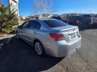 2013 Subaru Impreza 2.0i Premium
