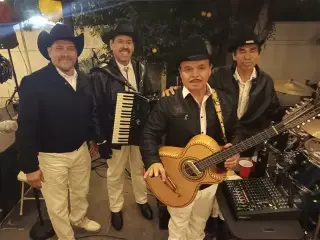 GRUPO NORTEÑO LOS INDIFERENTES