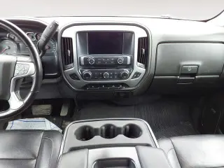 GMC Sierra 1500 2018 4x4 SLT 4dr Crew Cab 5.8 ft. SB
