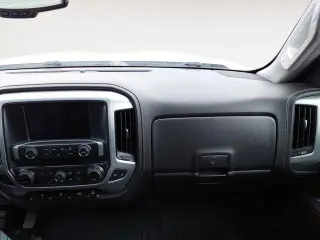 GMC Sierra 1500 2018 4x4 SLT 4dr Crew Cab 5.8 ft. SB