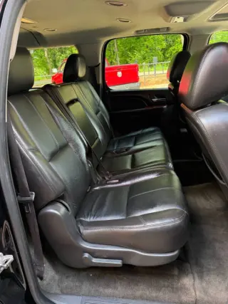 2011 Chevrolet Suburban LT