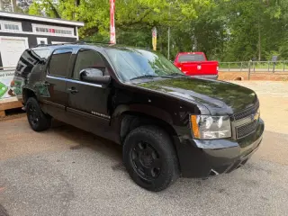 2011 Chevrolet Suburban LT