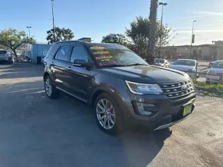 2017 Ford Explorer Limited