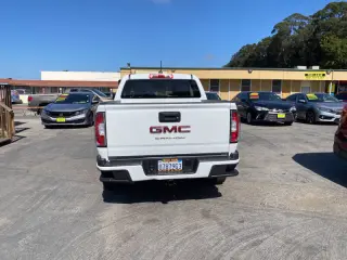 2021 GMC Canyon Elevation Standard