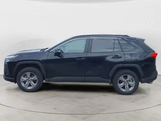 Toyota RAV4 2024 AWD XLE 4dr SUV