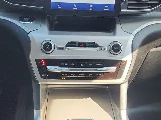 Ford Explorer 2022 AWD XLT 4dr SUV