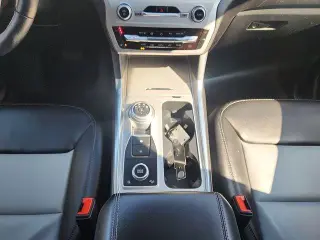 Ford Explorer 2022 AWD XLT 4dr SUV