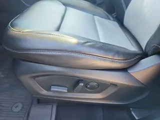 Ford Explorer 2022 AWD XLT 4dr SUV