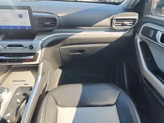 Ford Explorer 2022 AWD XLT 4dr SUV