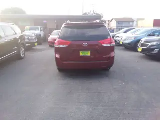 2014 Toyota Sienna Limited 7-Passenger