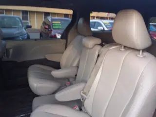2014 Toyota Sienna Limited 7-Passenger