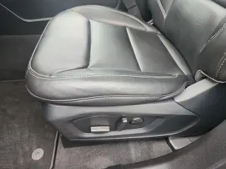 Ford Explorer 2023 AWD XLT 4dr SUV