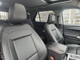 Ford Explorer 2023 AWD XLT 4dr SUV