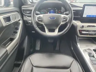 Ford Explorer 2023 AWD XLT 4dr SUV