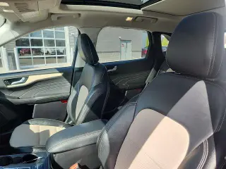 Ford Escape 2022 AWD Titanium 4dr SUV