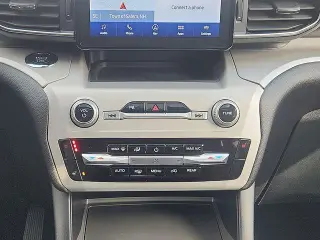 Ford Explorer 2023 AWD XLT 4dr SUV