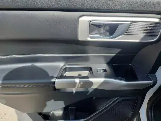 Ford Explorer 2023 AWD XLT 4dr SUV