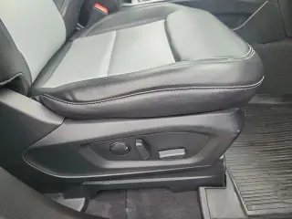 Ford Explorer 2023 AWD XLT 4dr SUV