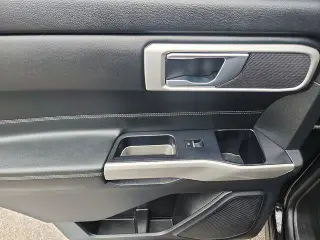 Ford Explorer 2023 AWD XLT 4dr SUV