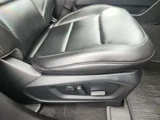 Ford Explorer 2023 AWD XLT 4dr SUV
