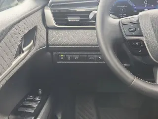 Toyota Camry 2025 AWD SE 4dr Sedan