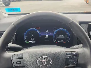 Toyota Camry 2025 AWD SE 4dr Sedan