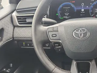Toyota Camry 2025 AWD SE 4dr Sedan