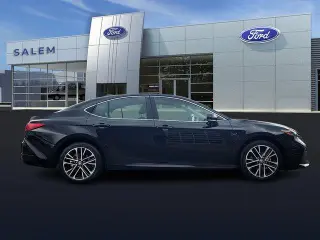 Toyota Camry 2025 AWD SE 4dr Sedan