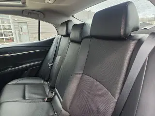 Toyota Camry 2025 AWD SE 4dr Sedan