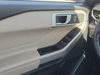 Ford Explorer 2022 AWD XLT 4dr SUV