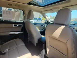 Ford Explorer 2022 AWD XLT 4dr SUV