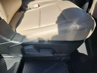 Ford Explorer 2022 AWD XLT 4dr SUV