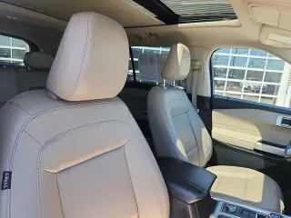 Ford Explorer 2022 AWD XLT 4dr SUV