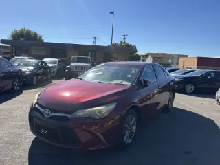 2016 Toyota Camry XLE