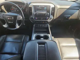 GMC Sierra 1500 2018 4x4 SLT 4dr Double Cab 6.5 ft. SB